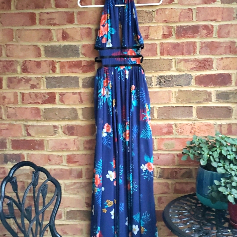 Express Maxi Hawaiian flower dress